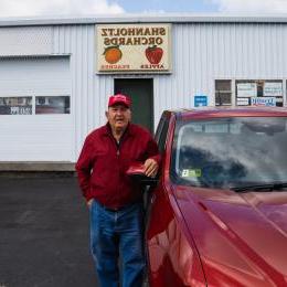 Garry Shanholtz, Shanholtz Orchard